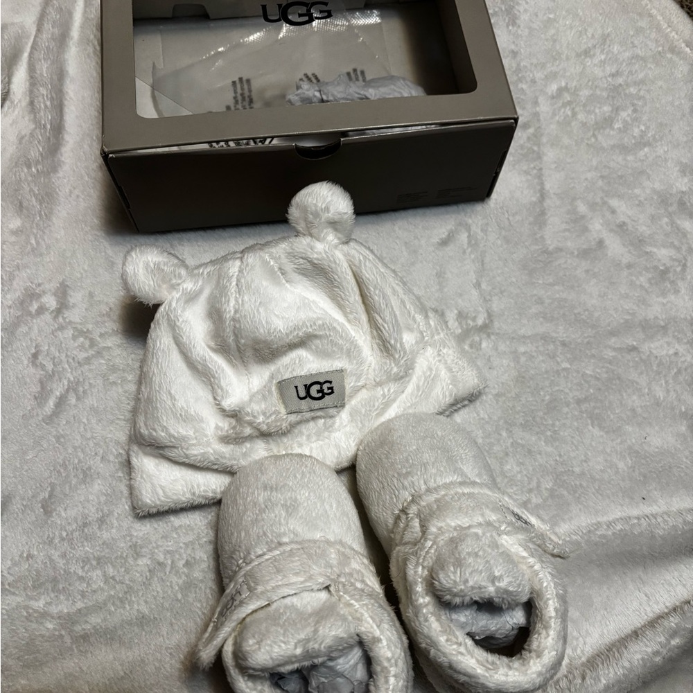 UGG Cream Baby Beanie and Booties Set